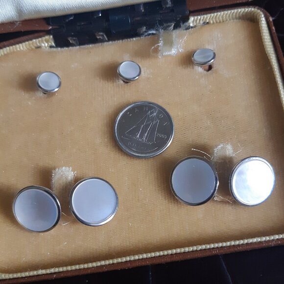 1930/40s Dolan & Bullock Art Deco Gold Filled MOP Cuff Link and Stud Set - Picture 9 of 16